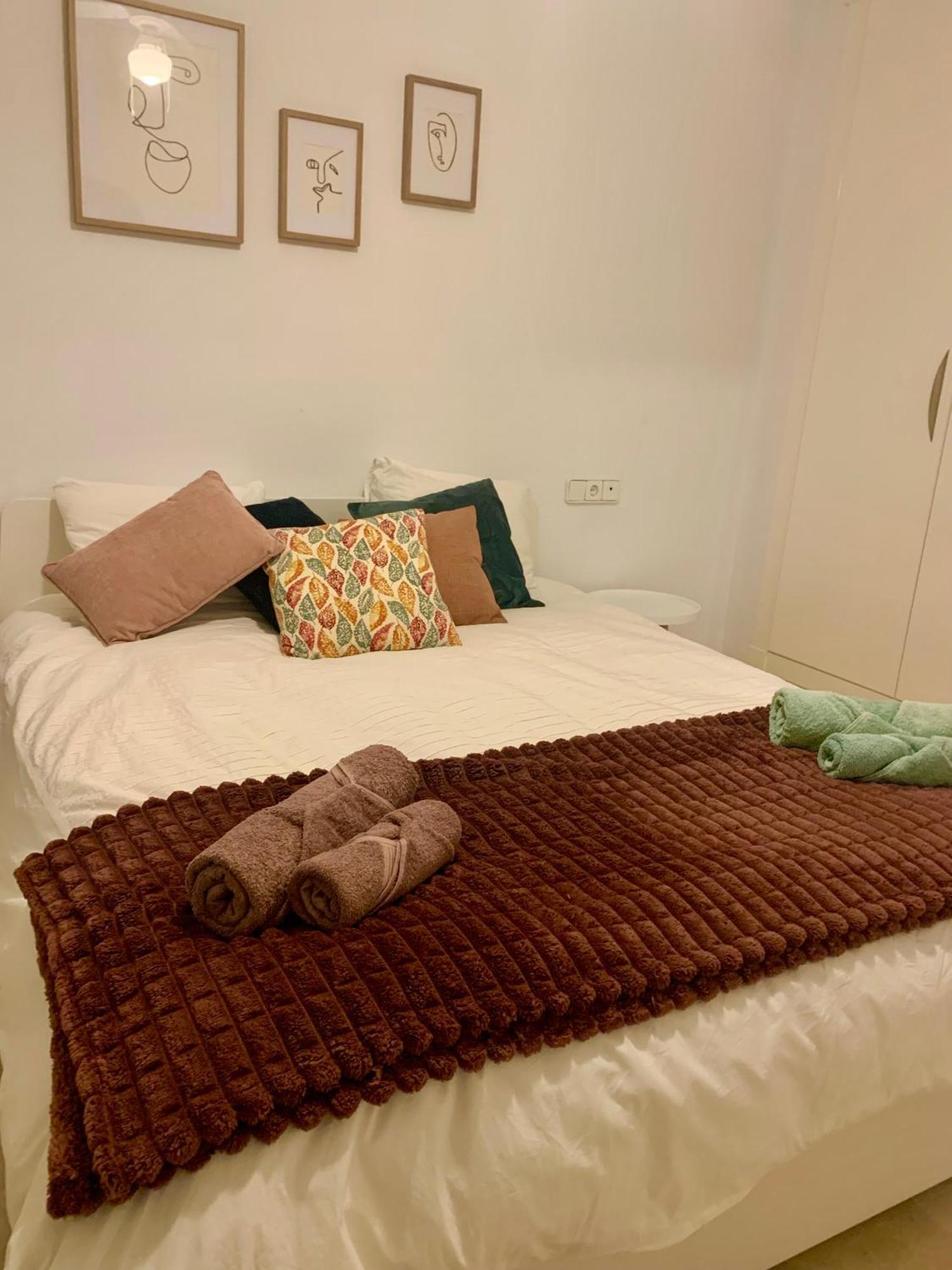 Casa Leone In Het Hart Van Villamartin Ngoại thất bức ảnh